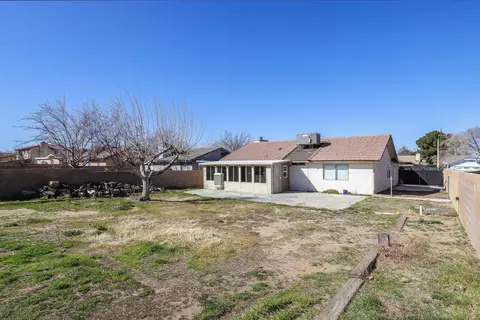 1202 E Avenue J6, Lancaster, CA 93535 photo 21