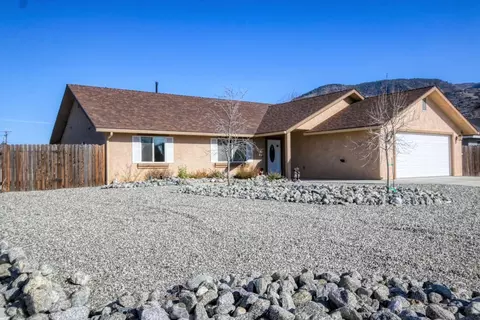18440 Sulky Ln, Tehachapi, CA 93561 photo 1