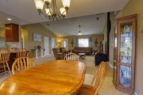 18440 Sulky Ln, Tehachapi, CA 93561 photo 8