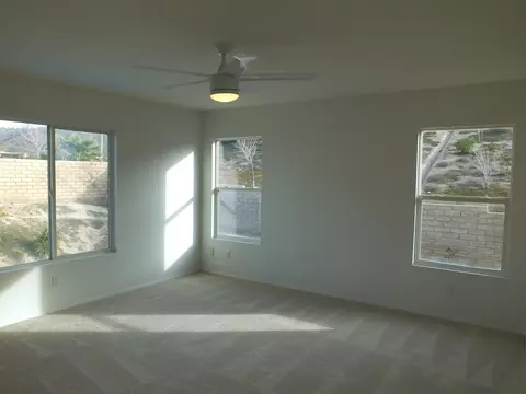 38608 Kyle Pl, Palmdale, CA 93551 photo 8