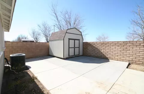 43115 Rucker St, Lancaster, CA 93535 photo 55