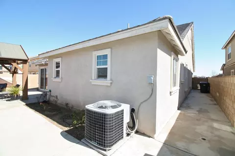 43115 Rucker St, Lancaster, CA 93535 photo 60