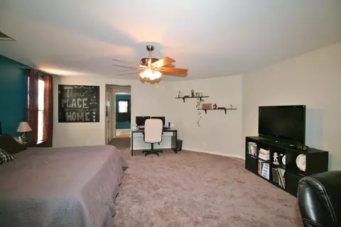 43115 Rucker St, Lancaster, CA 93535 photo 42