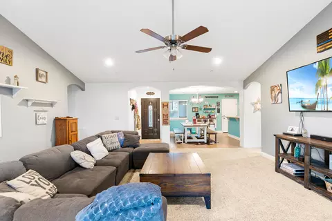 17630 Arlington Pl, Tehachapi, CA 93561 photo 6