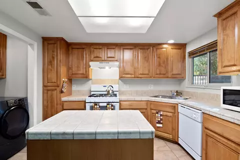 43731 Lena Ct, Lancaster, CA 93535 photo 13