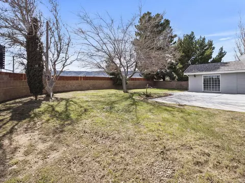 6002 Caleche Rd, Lancaster, CA 93536 photo 30