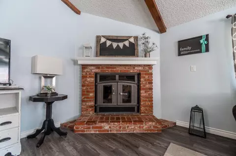 908 Green St S, Tehachapi, CA 93561 photo 9