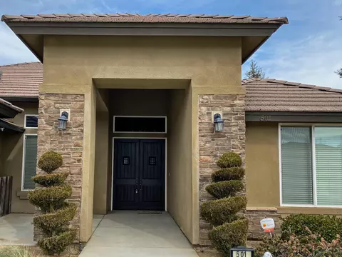 501 Rosehaven Ln, Tehachapi, CA 93561 photo 3