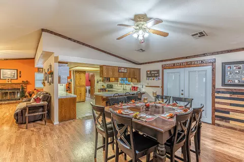 3352 Avenue H4 E, Lancaster, CA 93535 photo 5