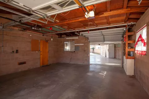 44532 E 3rd St, Lancaster, CA 93535 photo 27