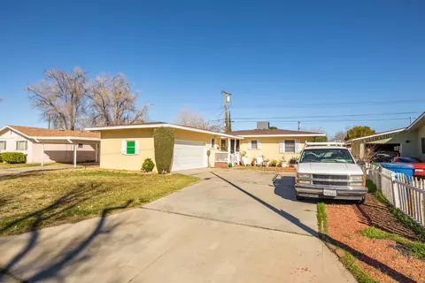 44420 Stanridge Ave, Lancaster, CA 93535 photo 2