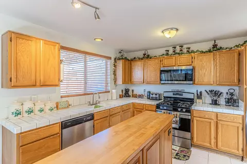 44226 Encanto Way, Lancaster, CA 93536 photo 9