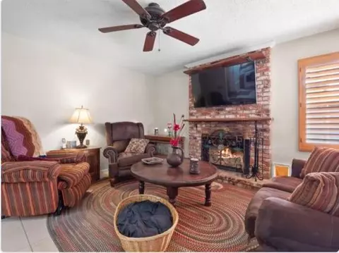 2006 Ivesbrook St E, Lancaster, CA 93535 photo 6