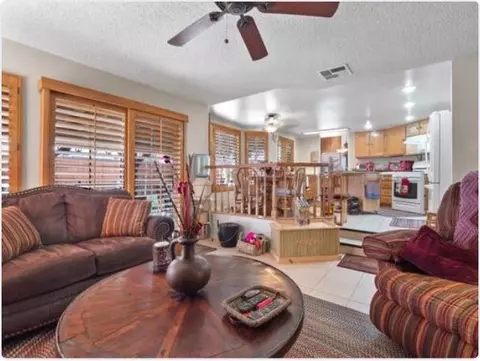 2006 Ivesbrook St E, Lancaster, CA 93535 photo 7