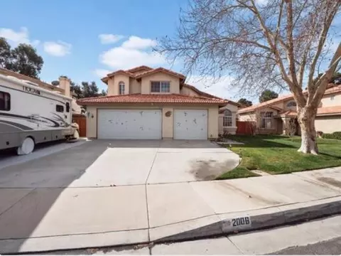 2006 Ivesbrook St E, Lancaster, CA 93535 photo 1