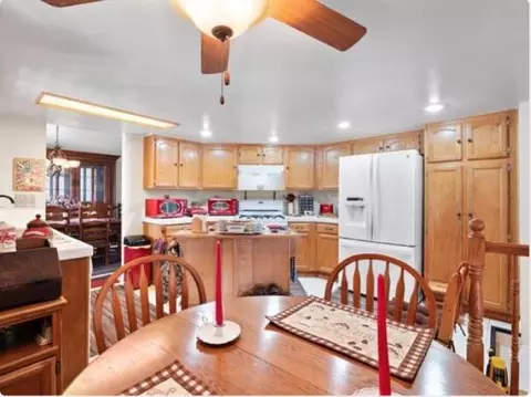 2006 Ivesbrook St E, Lancaster, CA 93535 photo 10
