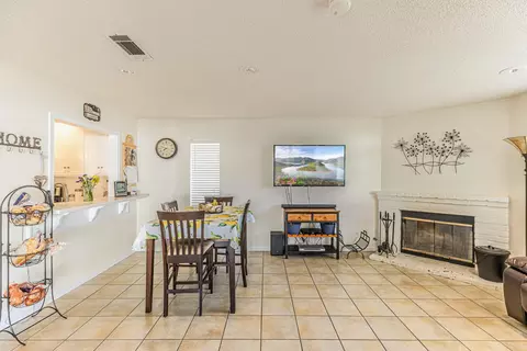 1940 Simsburry St, Palmdale, CA 93550 photo 11