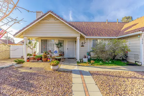 1940 Simsburry St, Palmdale, CA 93550 photo 1