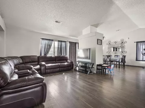 2536 Quiet Way, Lancaster, CA 93535 photo 6