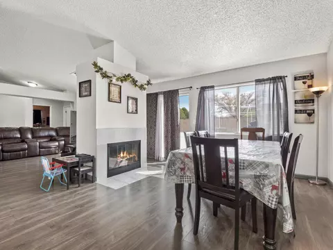 2536 Quiet Way, Lancaster, CA 93535 photo 9
