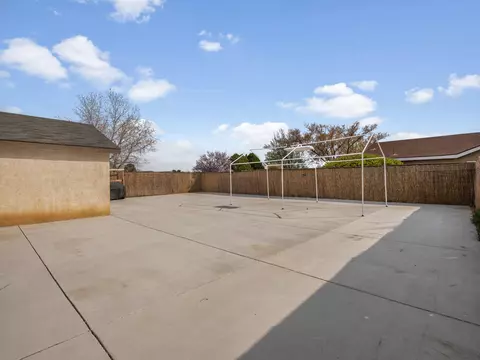 2536 Quiet Way, Lancaster, CA 93535 photo 20