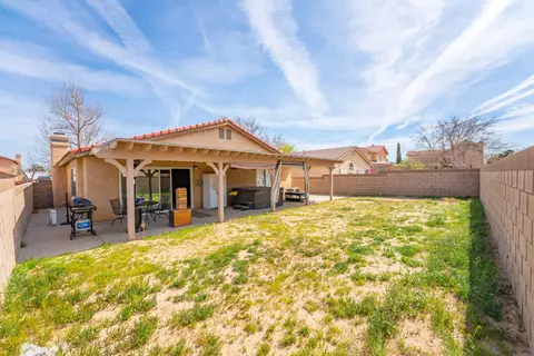 43917 Comstock Ave, Lancaster, CA 93535 photo 21