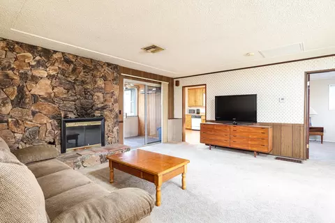 21265 Fort Tejon Rd, Llano, CA 93544 photo 9