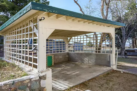 21265 Fort Tejon Rd, Llano, CA 93544 photo 4
