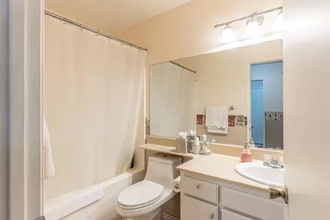 726 Trixis Ave, Lancaster, CA 93534 photo 12