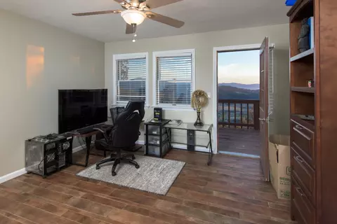 25301 Deertrail Dr, Tehachapi, CA 93561 photo 22