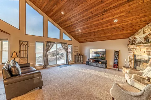 23701 El Rancho Dr, Tehachapi, CA 93561 photo 6