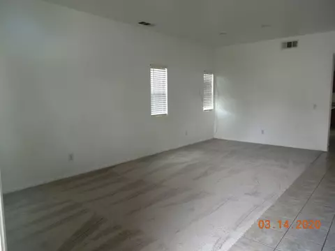 3125 E Avenue K2, Lancaster, CA 93535 photo 4