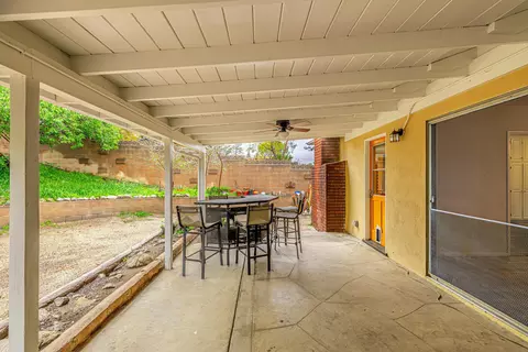10504 Pinyon Ave, Tujunga, CA 91042 photo 24