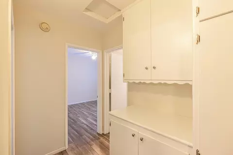10504 Pinyon Ave, Tujunga, CA 91042 photo 13