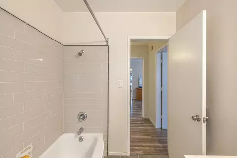 10504 Pinyon Ave, Tujunga, CA 91042 photo 21