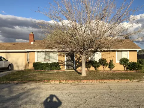 40550 163 St E, Lancaster, CA 93535 photo 2