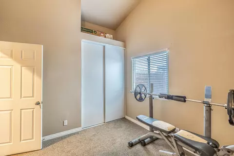 2647 E Kettering St, Lancaster, CA 93535 photo 16
