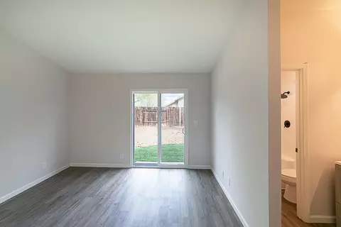 811 Jason Ct, Lancaster, CA 93534 photo 10