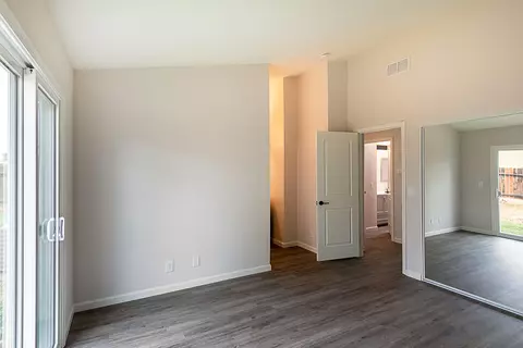 811 Jason Ct, Lancaster, CA 93534 photo 12