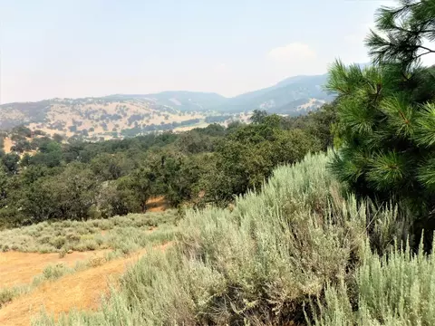 18165 Alps Dr, Tehachapi, CA 93561 photo 6