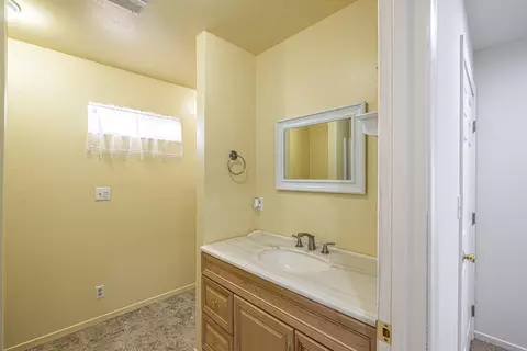43310 Denmore Ave, Lancaster, CA 93535 photo 32