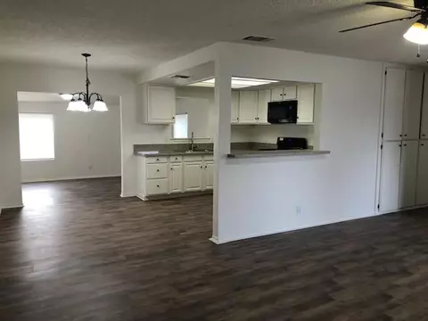 41035 E 168th St, Lancaster, CA 93535 photo 5