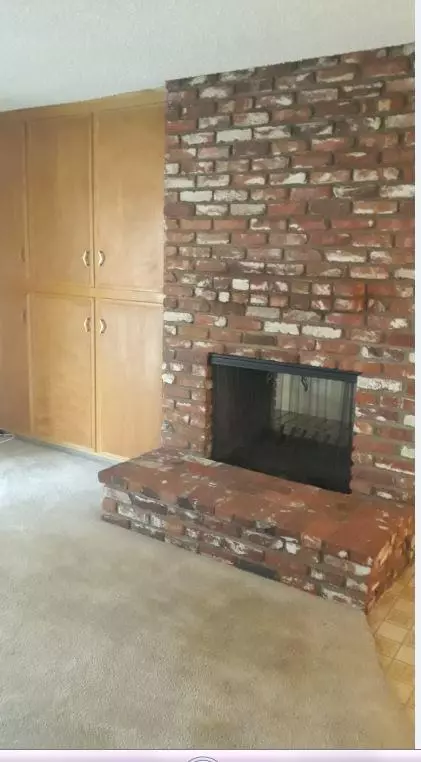 525 W Ave J 10, Lancaster, CA 93534 photo 6
