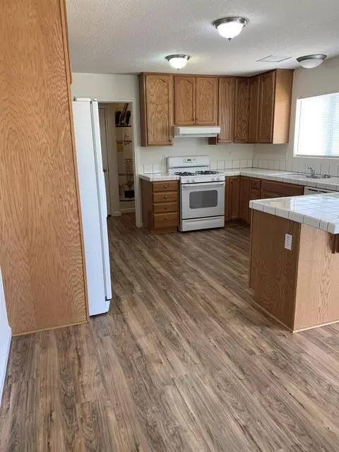 39045 162nd St E, Palmdale, CA 93591 photo 4
