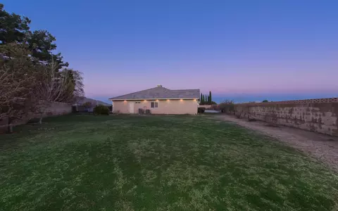 2244 Westfield Ct, Lancaster, CA 93536 photo 6