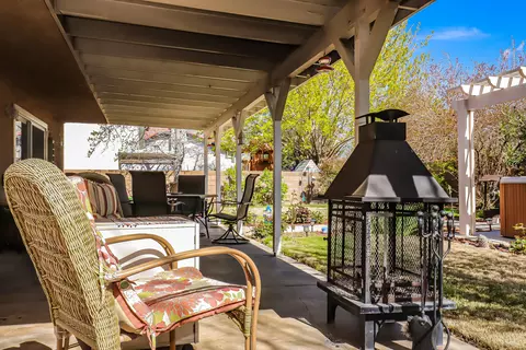1246 Chagal Ave, Lancaster, CA 93535 photo 27