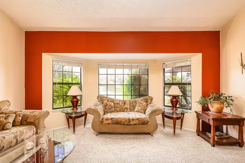 1246 Chagal Ave, Lancaster, CA 93535 photo 4