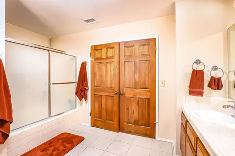 1246 Chagal Ave, Lancaster, CA 93535 photo 18