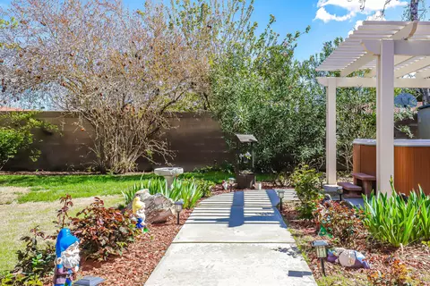 1246 Chagal Ave, Lancaster, CA 93535 photo 30