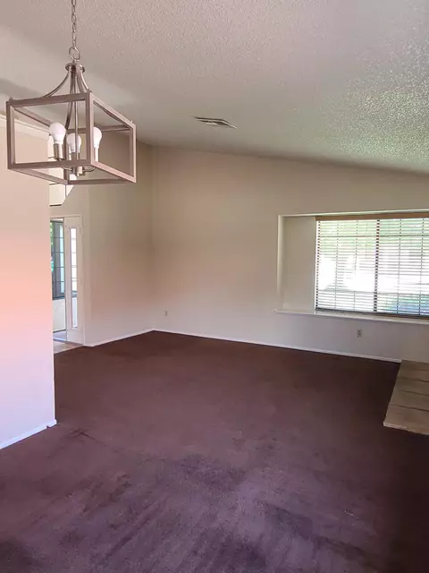1610 E Norberry St, Lancaster, CA 93535 photo 5